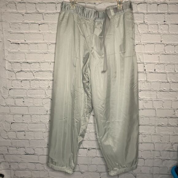 NWT Nike Tech Pack pants. Size XXL - Picture 8 of 10